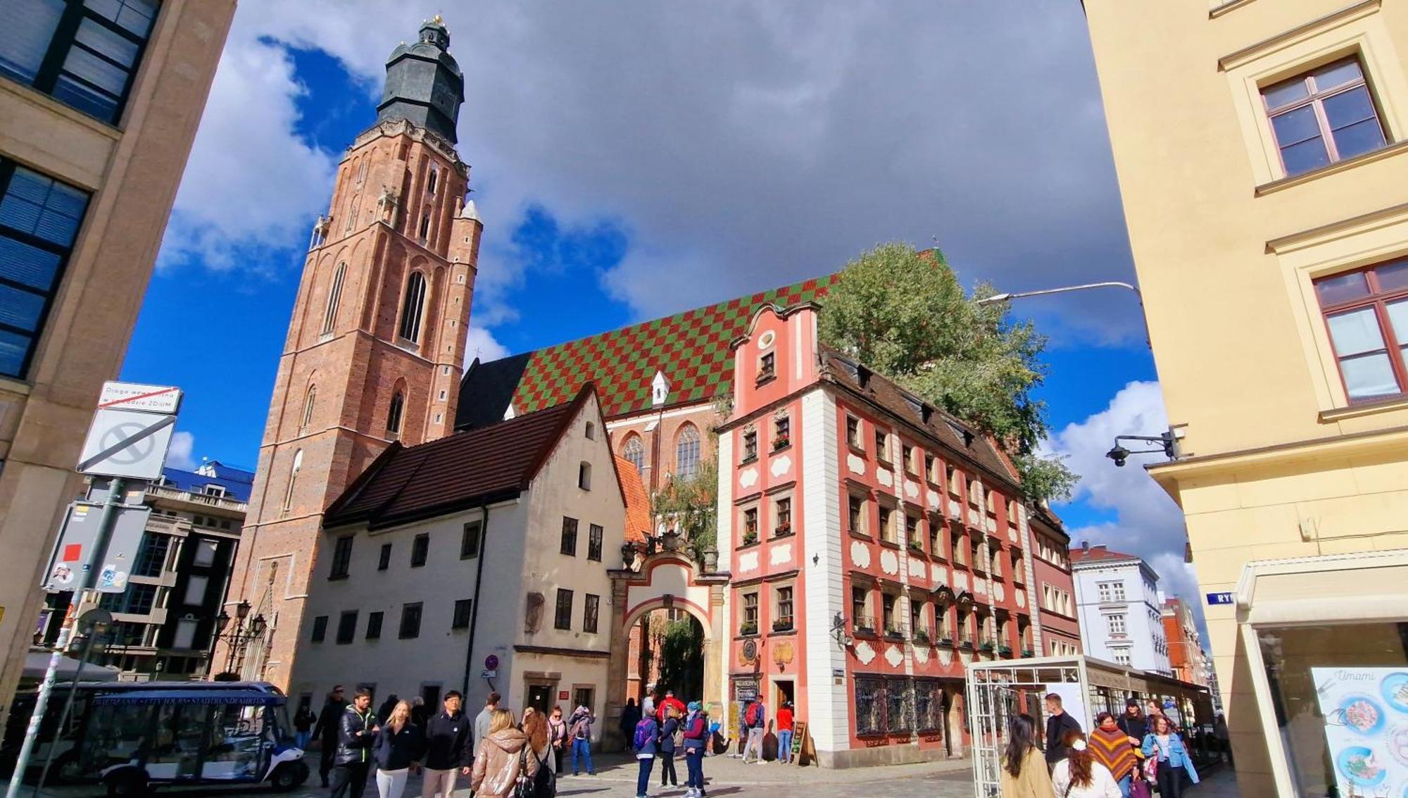 100 Steps From Rynek Apartment Wroclaw Exterior photo