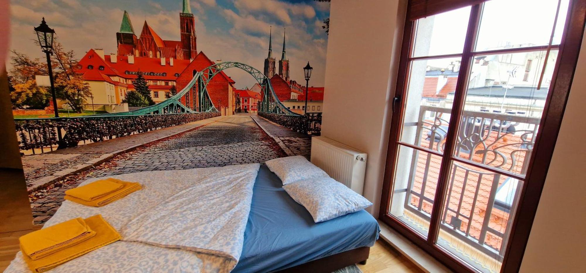 100 Steps From Rynek Apartment Wroclaw Exterior photo